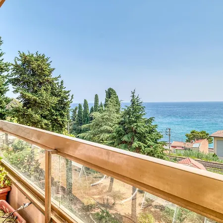 Daire La Cuse Baciccia - Happy